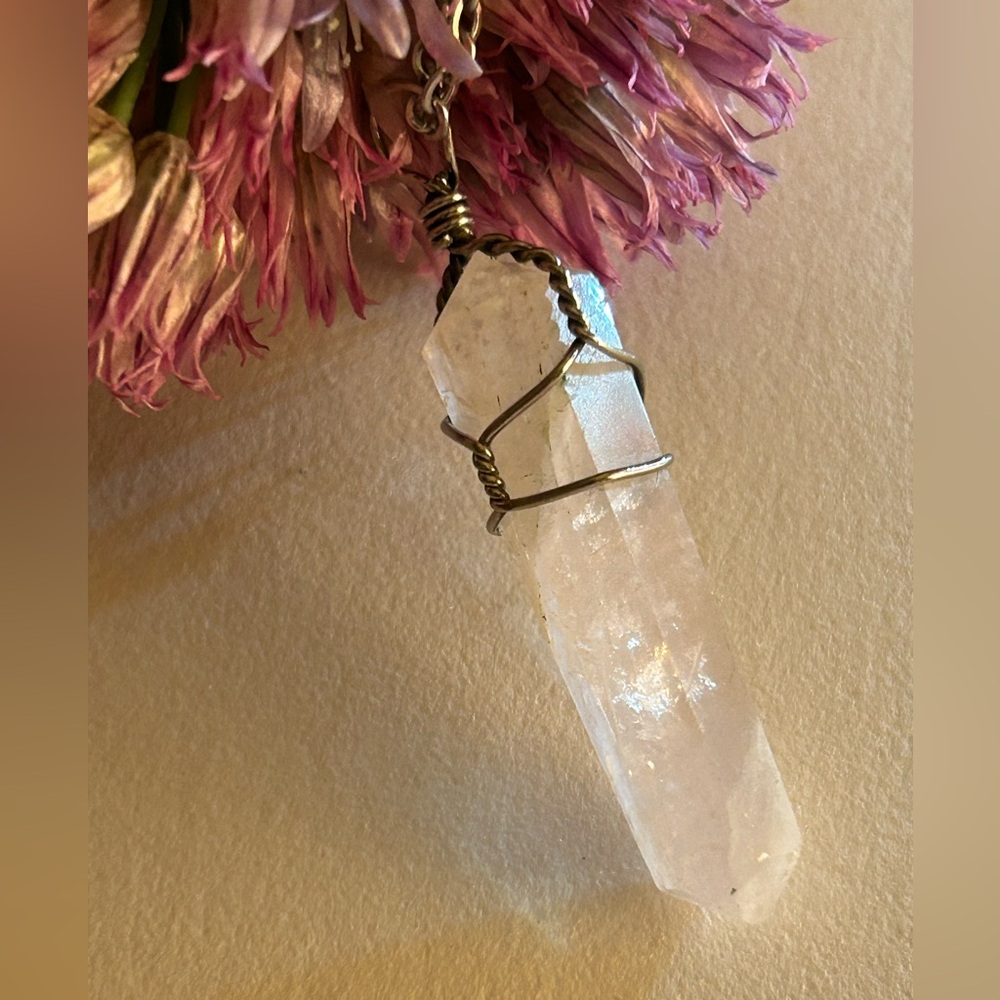 Add 1 💰FREE/bundle NWOT Necklace Rose Quartz Faceted polished stone w chain